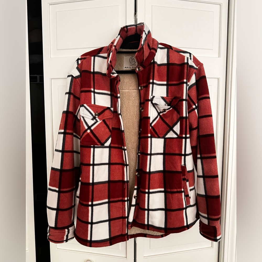 Sage Collective Ladies Sherpa Lined Shacket Burnt orange, Black & White Plaid